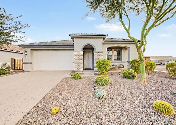 4br Near Westgate - Heated Pool Fire Pit & Bbq * Glendale