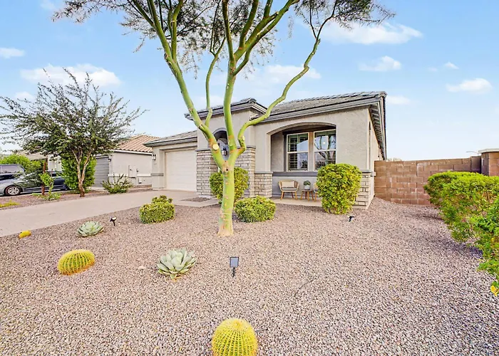 4br Near Westgate - Heated Pool Fire Pit & Bbq Glendale